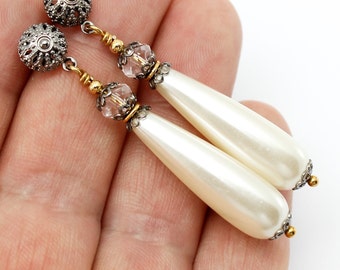Orecchini lunghi vittoriani, perno di cristallo color crema con perle, gioielli in oro nero, perno in filigrana, gioielli da sposa, gioielli da sposa, regalo fatto a mano per donna