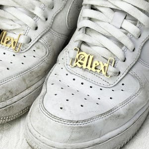 Placa de identificación de zapato personalizada en oro, plata y oro rosa / Hebilla de zapato con nombre personalizado / Amuleto de cordón de zapato / Placa de identificación de zapato / Etiqueta de nombre de zapato