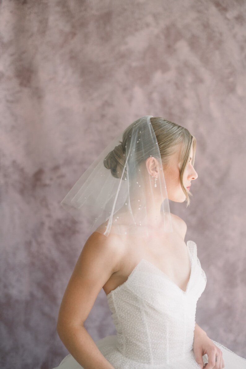 blusher veil