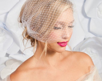 Velo Da Sposa Floreale Lilla 3D: Velo Da Sposa Con Fiori Viola E Giardino Di Fiori Selvatici Botanico Something Blue - Italia - Foto 5