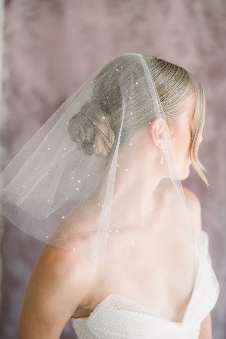 blusher veil