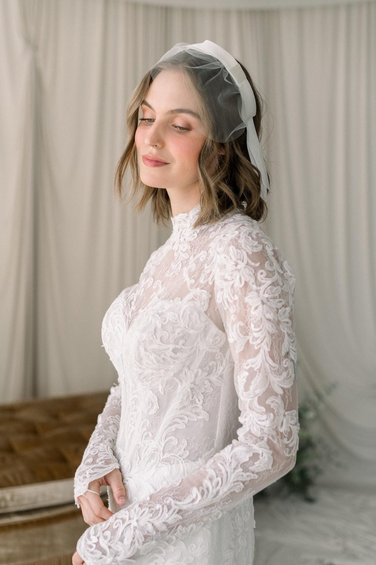 Birdcage veil - Mini tulle birdcage veil with satin bow