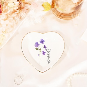Bridesmaid Gifts, Personalized Birth Flower Jewelry Dish, Watercolor Flower Ring Dish Holder, Birthday Gifts for Best Friend, Gift for MOM