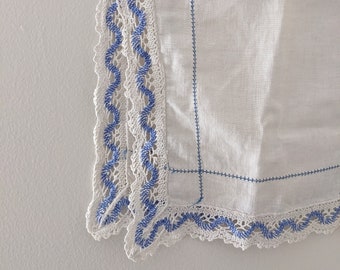 Vintage Table Runner with Blue and White Lace Edge - Vintage Lace Work