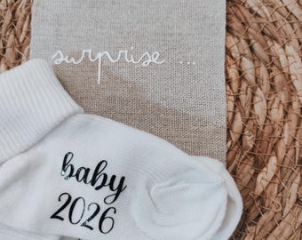 Personaliseerbare babysokjes voor zwangerschapsaankondiging / familie / verrassing / zwangerschapsaankondigingscadeau