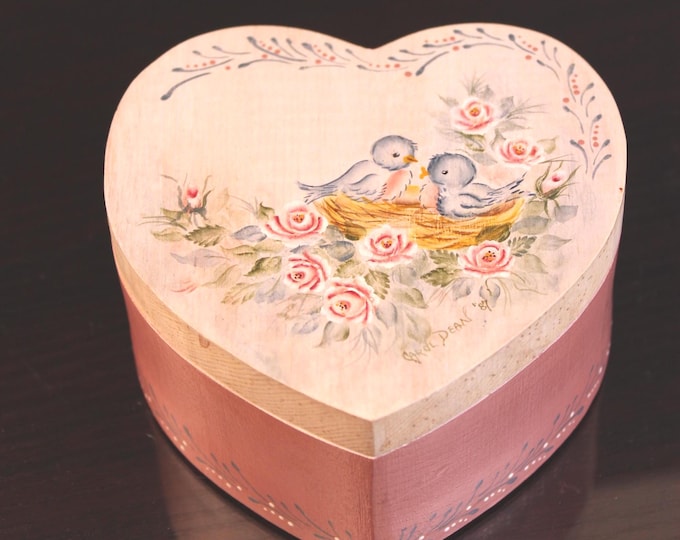 Featured listing image: Vintage Hand Painted Decorative Heart Keepsake Box circa 1987