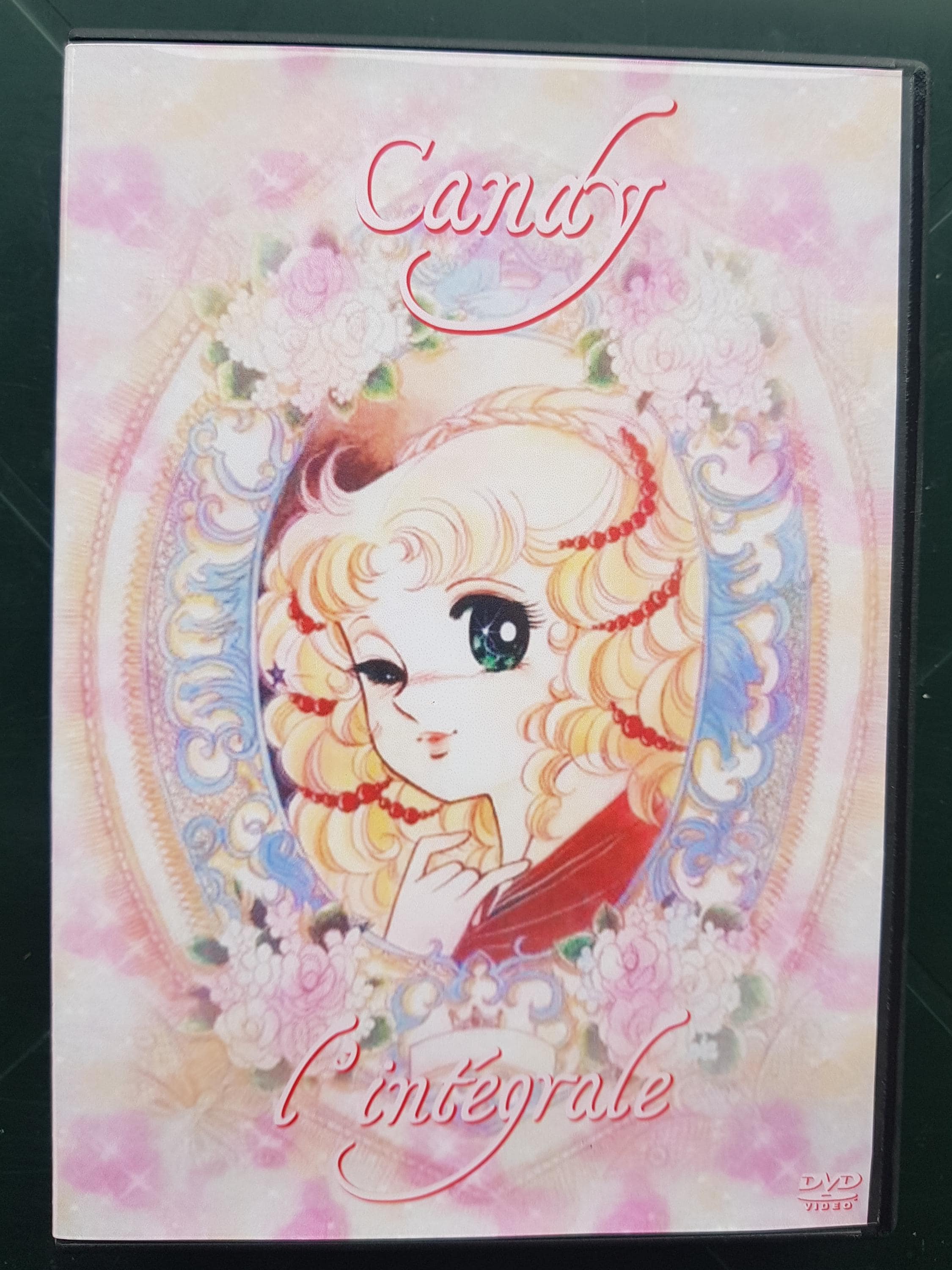 レトロ　❤️キャンディ・キャンディ ❤️オーバル缶 cnt_1.jpg