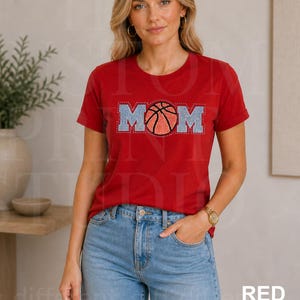 Basketball Mom Paillet Patch Shirt: Bling Match Day-tröja med strass, Mama Sports Design, present till henne