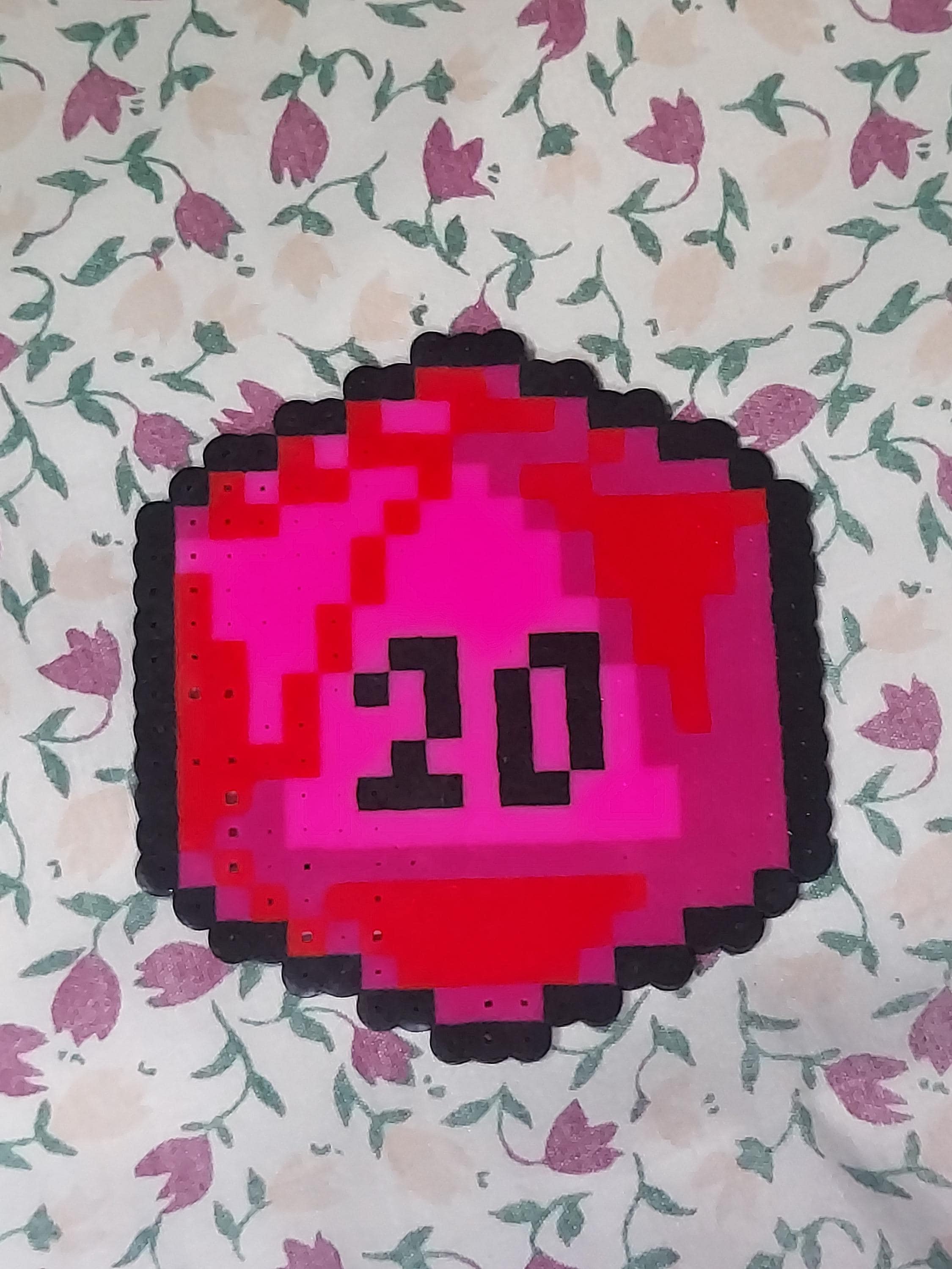 Pacman Hama Beads 14x14 Perler Bead D20