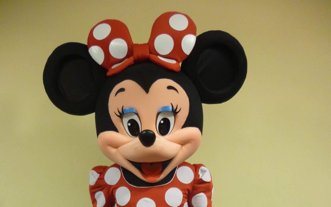 Super Deluxe Minnie Mouse Mascot for Birthdays and Parties - Etsy