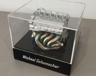 Formula One Michael Schumacher Renault RS7 3.0 V10 Custom Engine Display (LARGE)