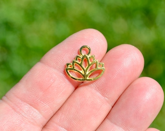 12 Lotus flower charms gold plated tone GC496