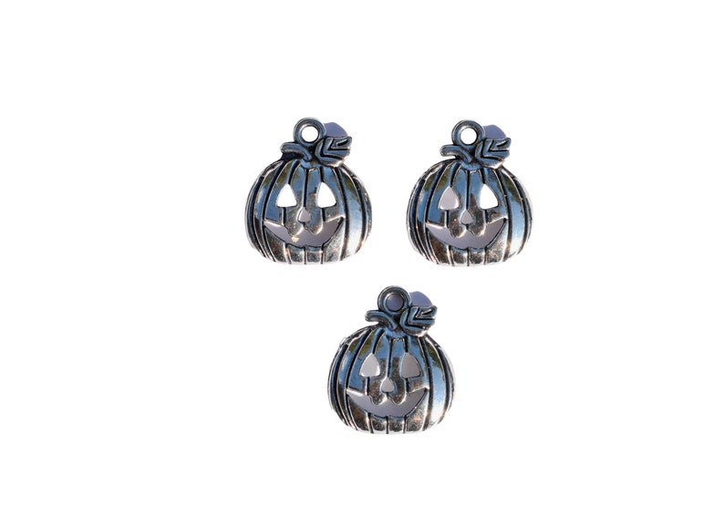 10 Jack O Lantern Pumpkin Halloween Silver Tone Charms SC6433 - Etsy