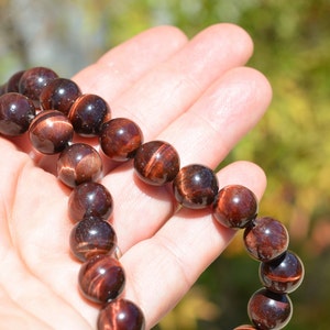 16 Red Tigereye 12mm Round Beads BD821