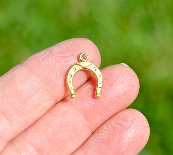 Horseshoe charms bulk sale