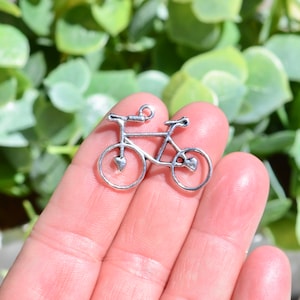 10  Bicycle Silver Tone Charms SC6346