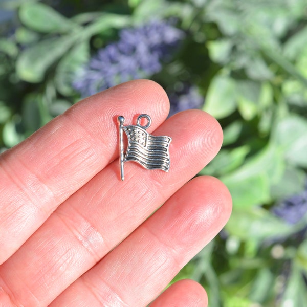 thumbnail interactive-video image 1 of Brown County Silver Sterling Silver American Flag Charm – Puffy Heart, Medium Small Cute 1 of 2