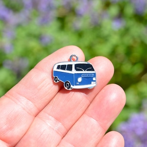 5   Bus Blue and White Enamel Charms  SC2593