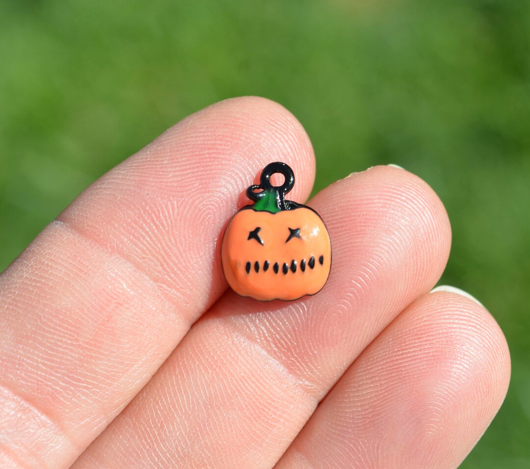 BULK 20 Orange Jack O Lantern Enamel Pumpkin Charms SC5322 - Etsy