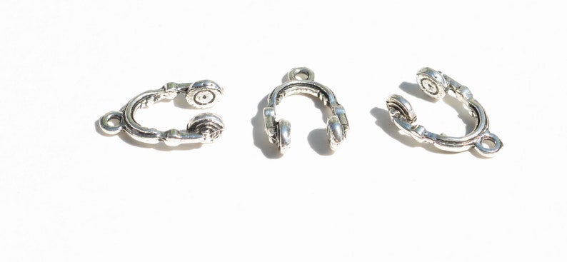 5 Headphone 3D Silver Tone Charms SC5853 image 5