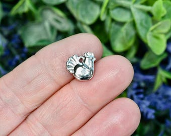 10 Chicken Silver Tone 3D Charms SC6324