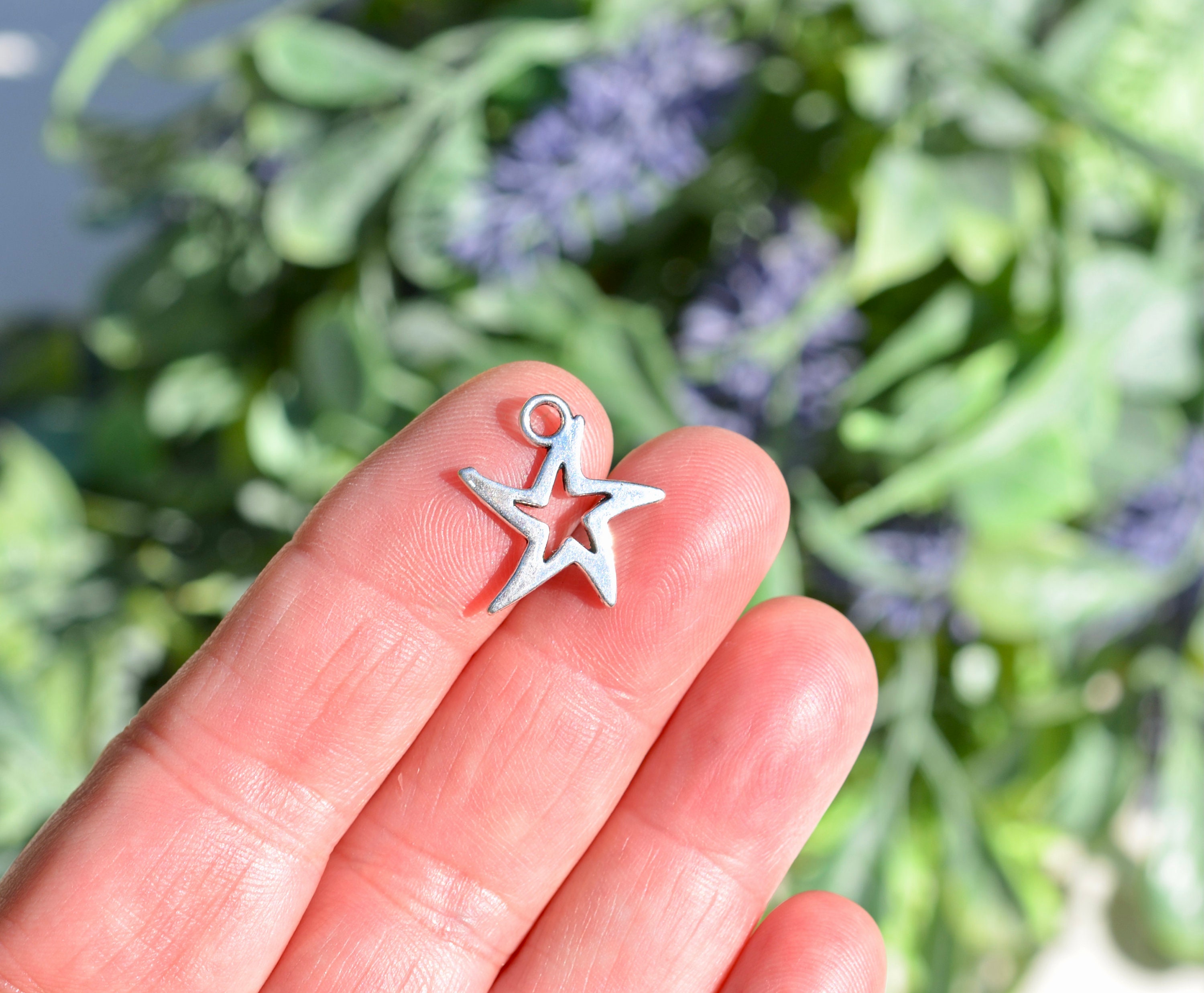 BULK 50 Star Silver Tone Charms SC1226 