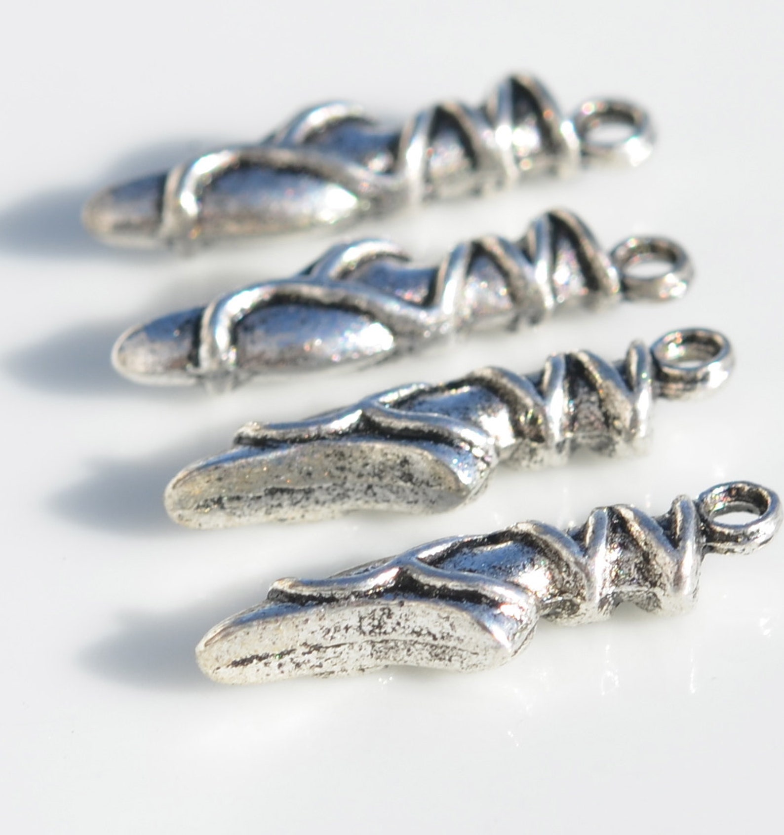 1 ballet slipper 3d silver tone charm sc1200