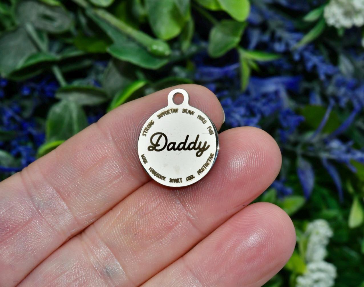 アクセサリー dad Engraved Daddy Charm Stainless Steel Father Pendant, Hero Dad