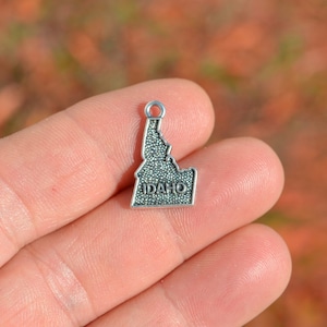 1  State of Idaho Silver Tone Charm SC3378