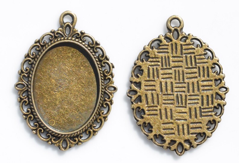 BULK 20 Oval Frame Bronze Tone Charm / Pendants BC2901 Etsy