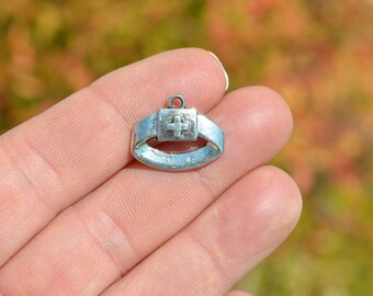 10  Nurse Cap Silver Tone Charms SC2248