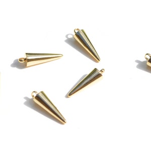 5 Stainless Steel Spike Gold Plated  Charms  GC3003