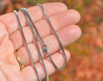 1 Stainless Steel Box  Chain with Lobster Clasp 19.5" Length C983