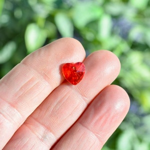 1 Red Glass Heart Charm  SC3563