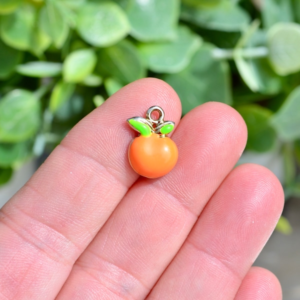 5  Orange Fruit Enamel Gold Tone  Charms GC6742