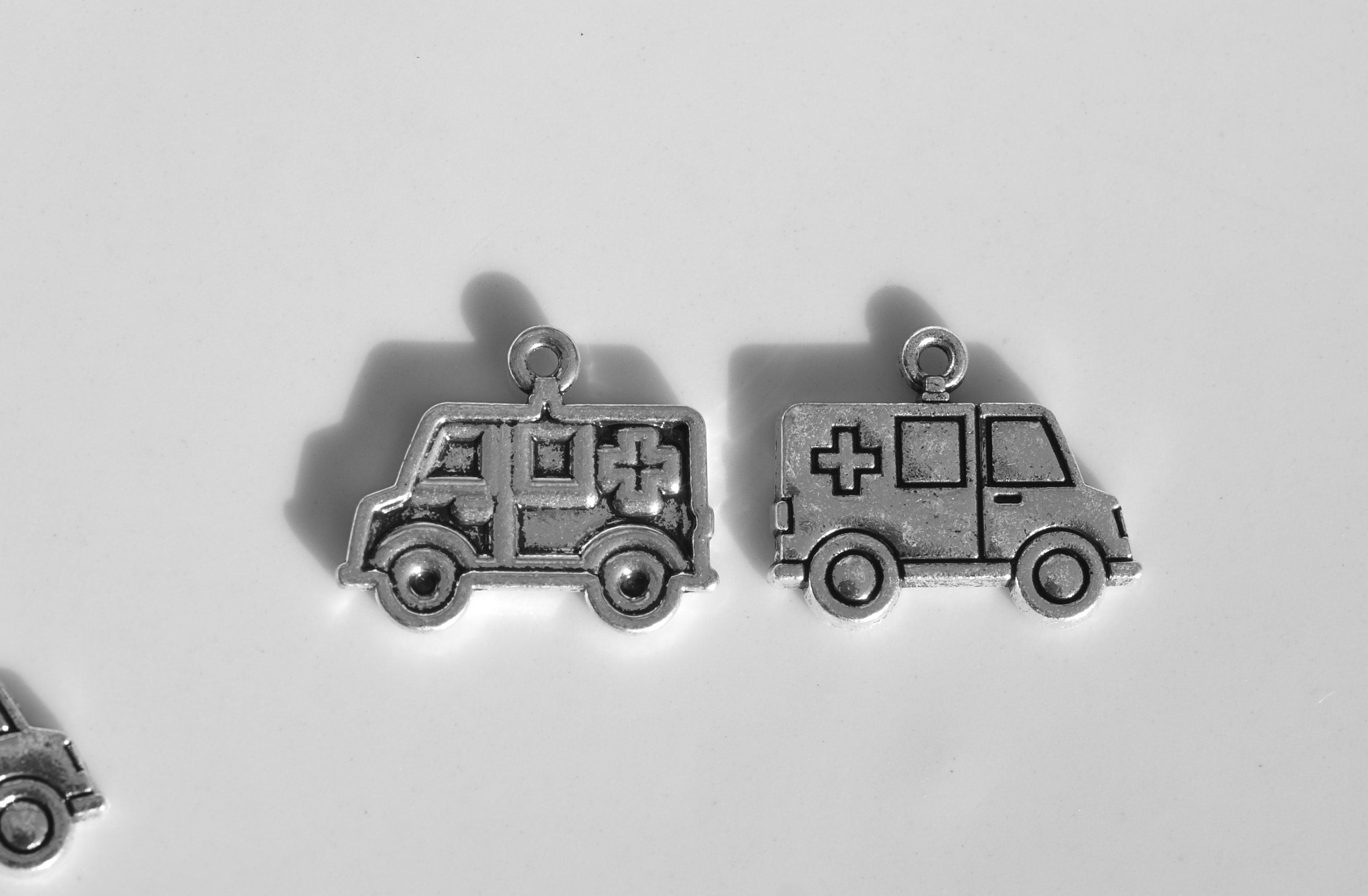 5 Ambulance Silver Tone Charms SC1542 | Etsy