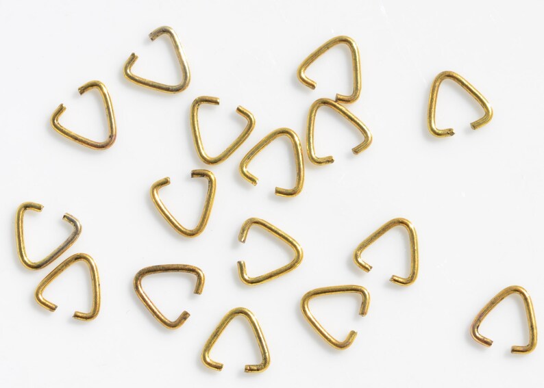 200Pcs Triangle Open Jump Rings - 6mm Silver & Gold Alloy Jewelry Findings