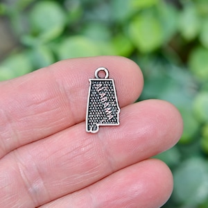 BULK 20  State of Alabama Silver Tone Charms SC3076