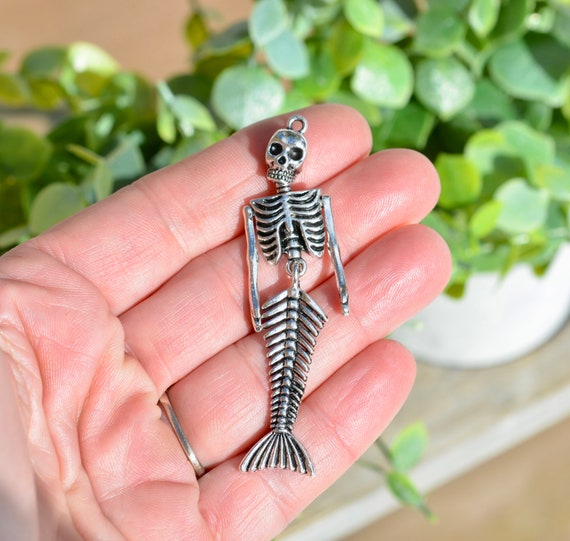 1 Large Mermaid Skeleton Silver Tone Charm Pendant SC5385