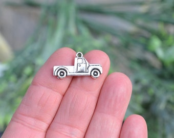 10  Pick Up Truck Silver Tone Charms SC3907