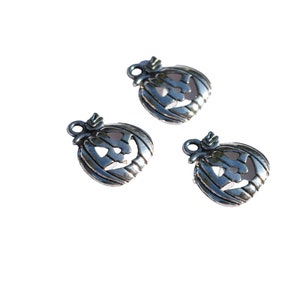 10 Jack O Lantern Pumpkin Halloween Silver Tone Charms SC6433 - Etsy