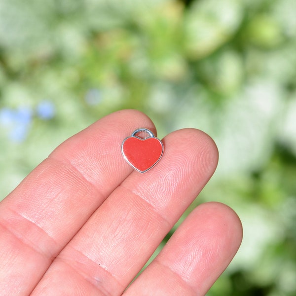 1 Red Enamel Heart Silver Tone Charm SC2072