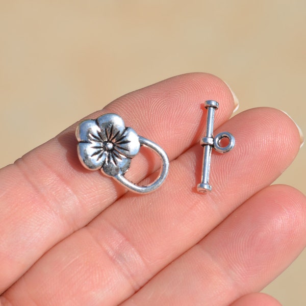 20  Flower Toggle Silver Tone Clasp Sets  F506