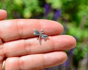 1  Dragonfly Silver Tone Charm SC6545