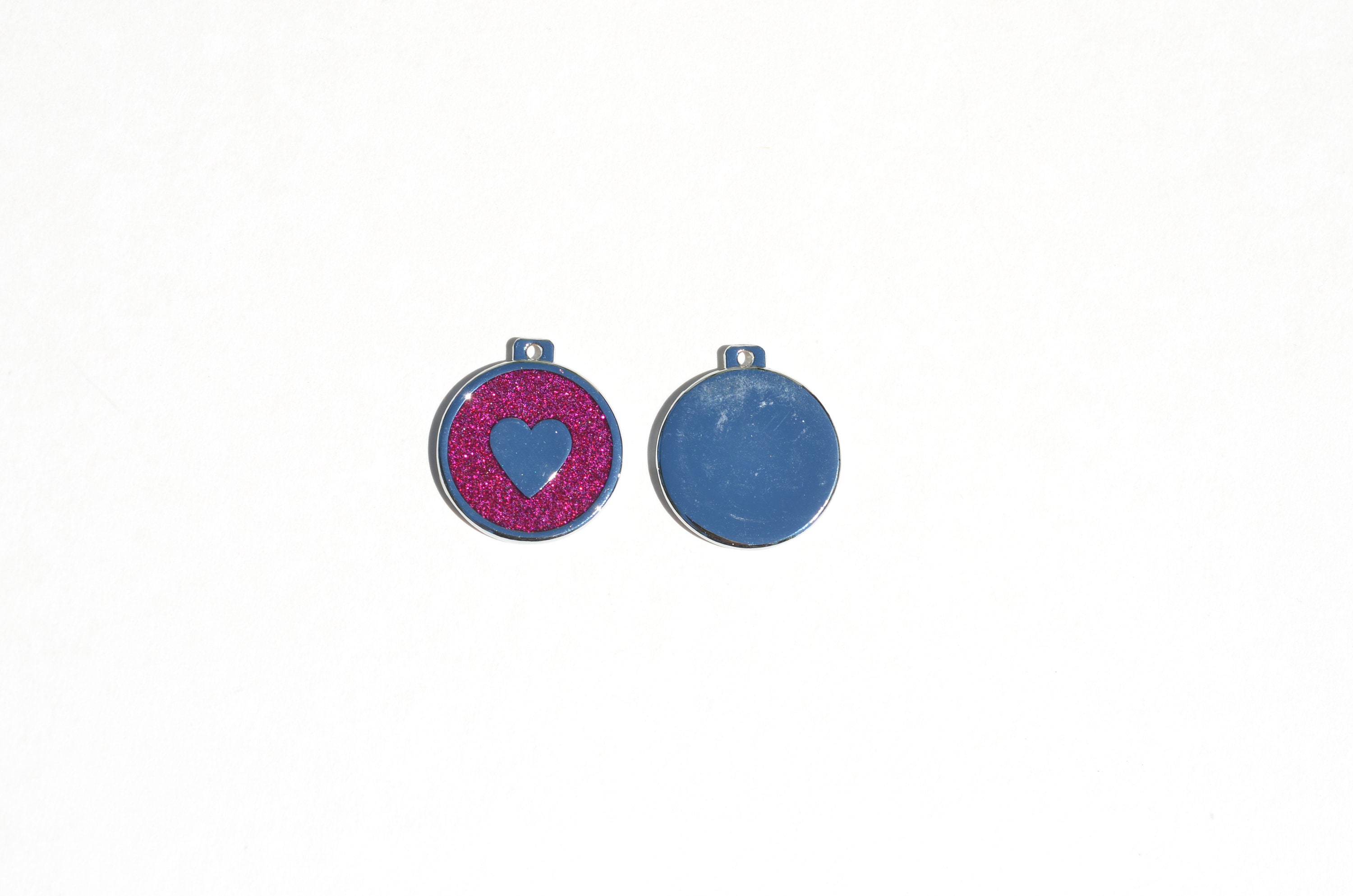 Pink Heart Charm Clasp – PindieGamer