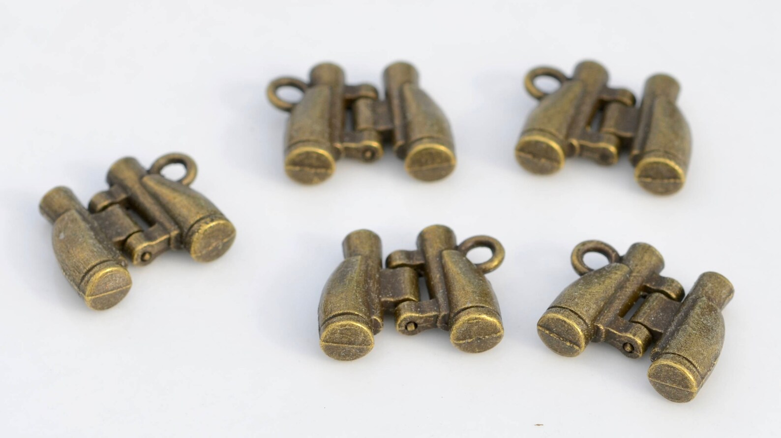 BULK 20 Binocular 3D Bronze Tone Charms BC5369 Etsy