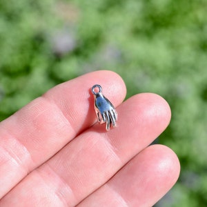 BULK 50   Hand Silver Tone  3D Charms SC3320