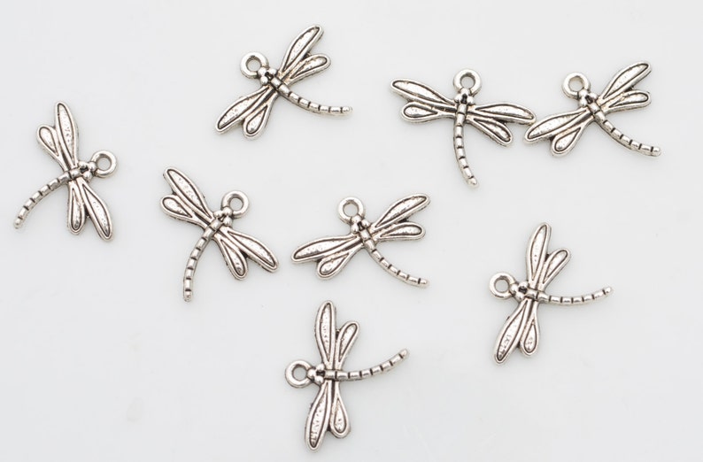 1 Dragonfly Silver Tone Charm SC6545