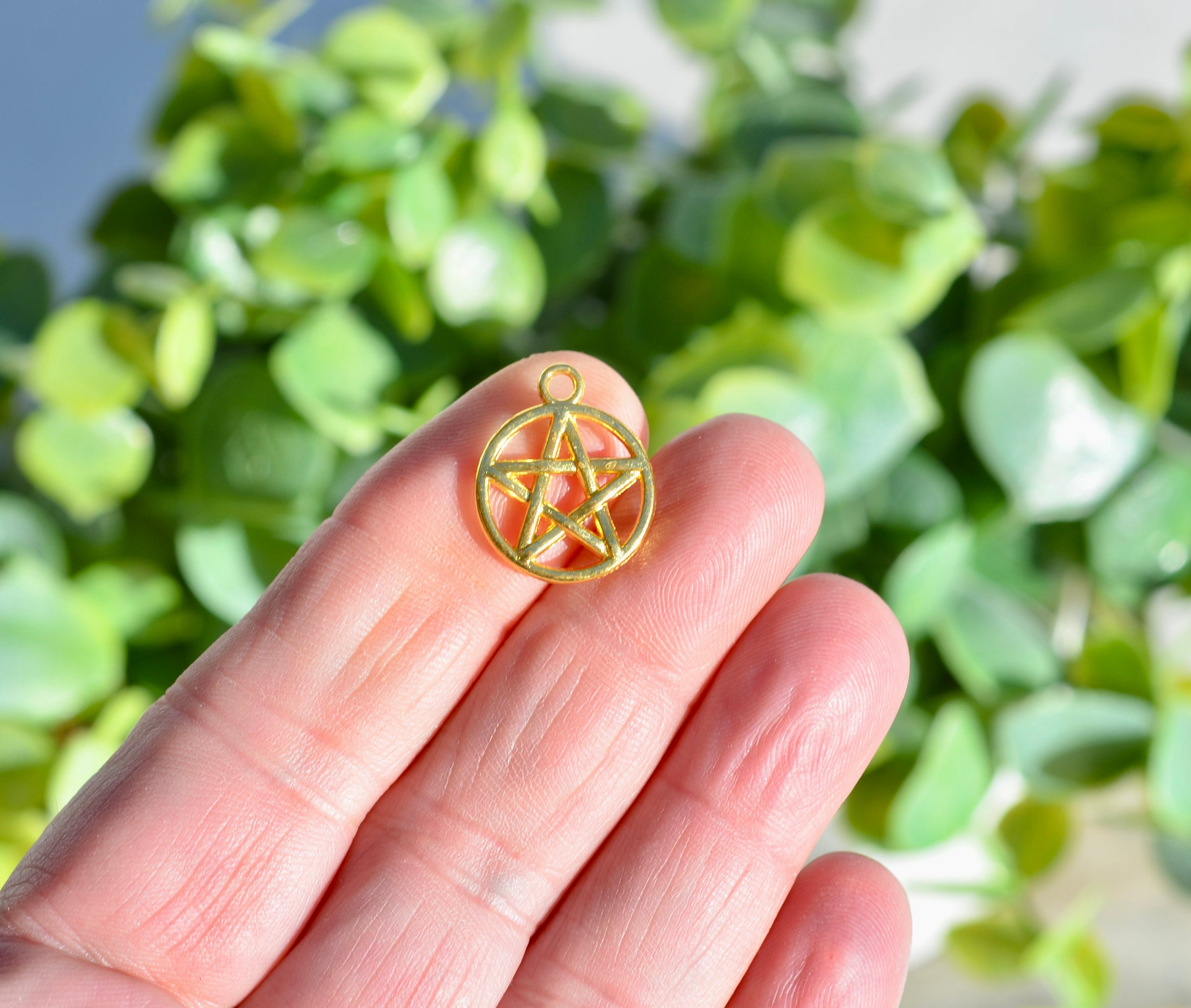 Pentagram charms bulk sale