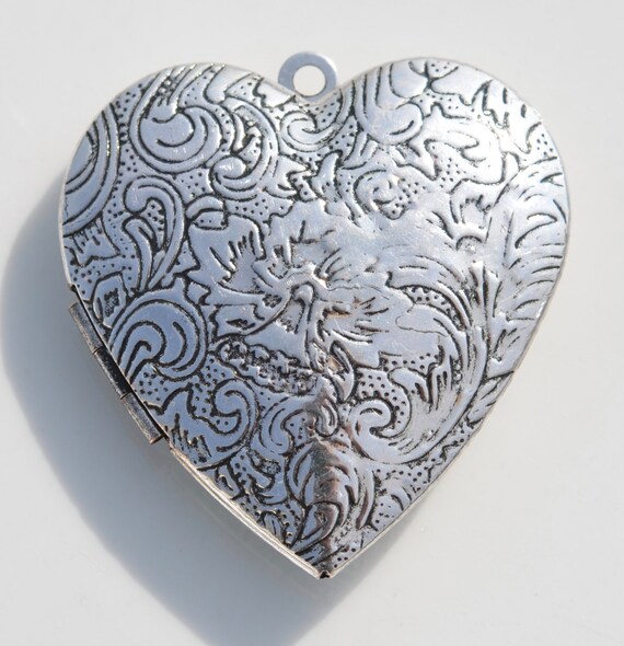 1 Heart Silver Tone Locket Pendant SC3064 - Etsy